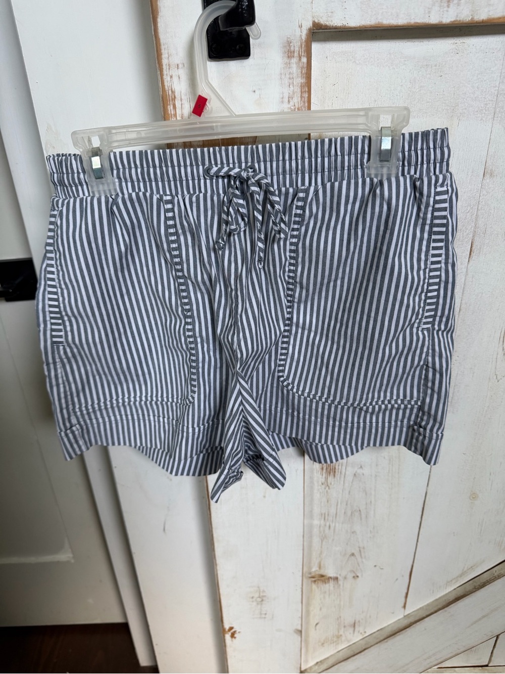 Splendid Navy & White Striped High-Waist Drawstring Shorts 0398